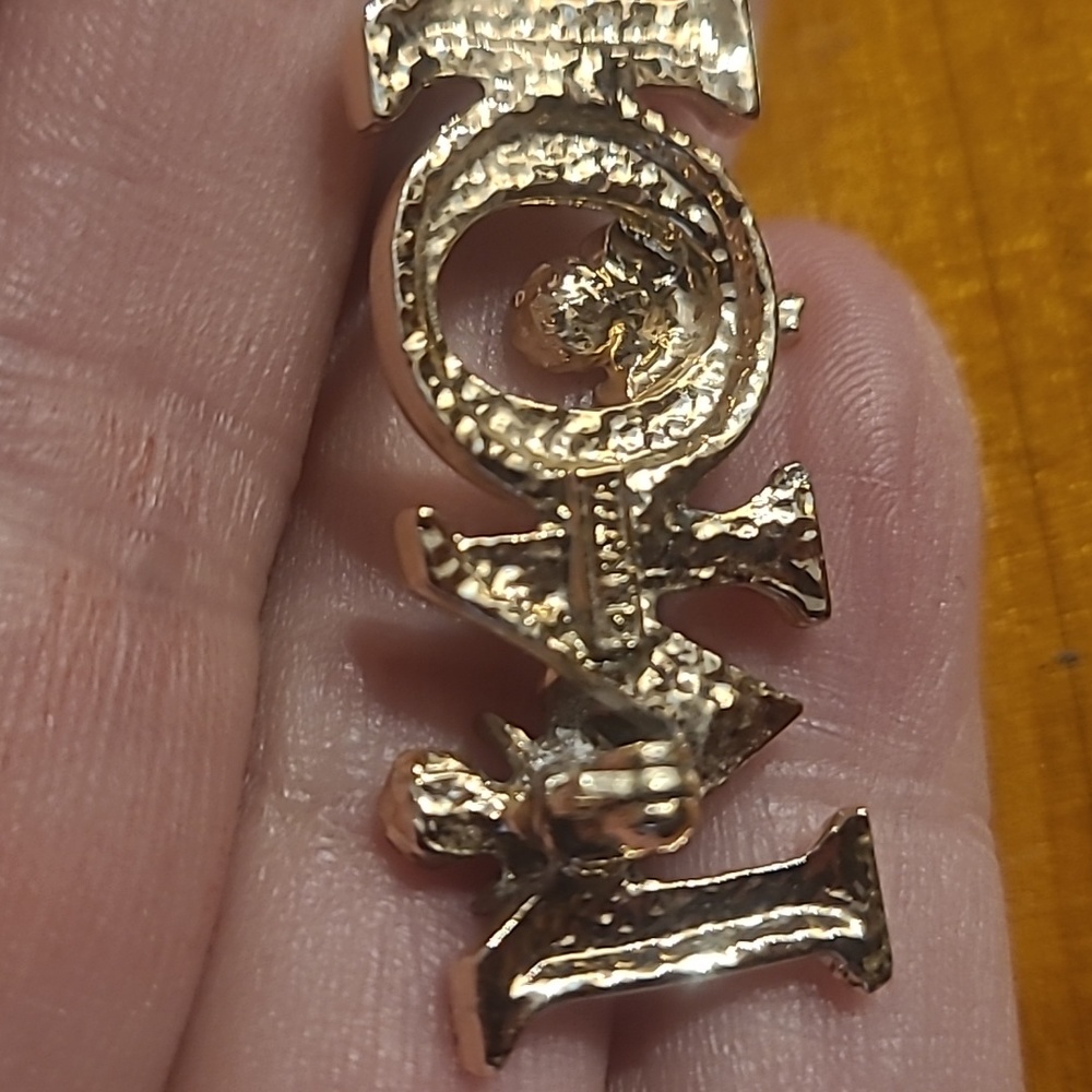 MOM Goldtone Pin L Razza - Picture 5 of 6